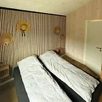 Architect-designed House In Vakantiehuis *