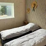 بيت للعطل Architect-designed House In *
