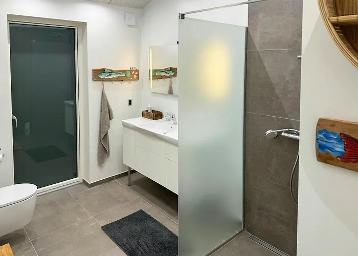 Architect-designed House In * Юельсминне